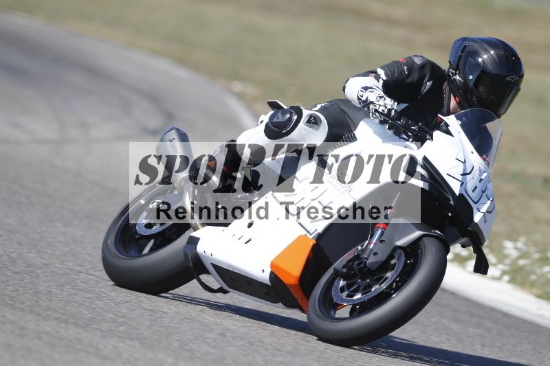 /35 07.08.2026  Discover the Bike ADR/Race 3 rot/282